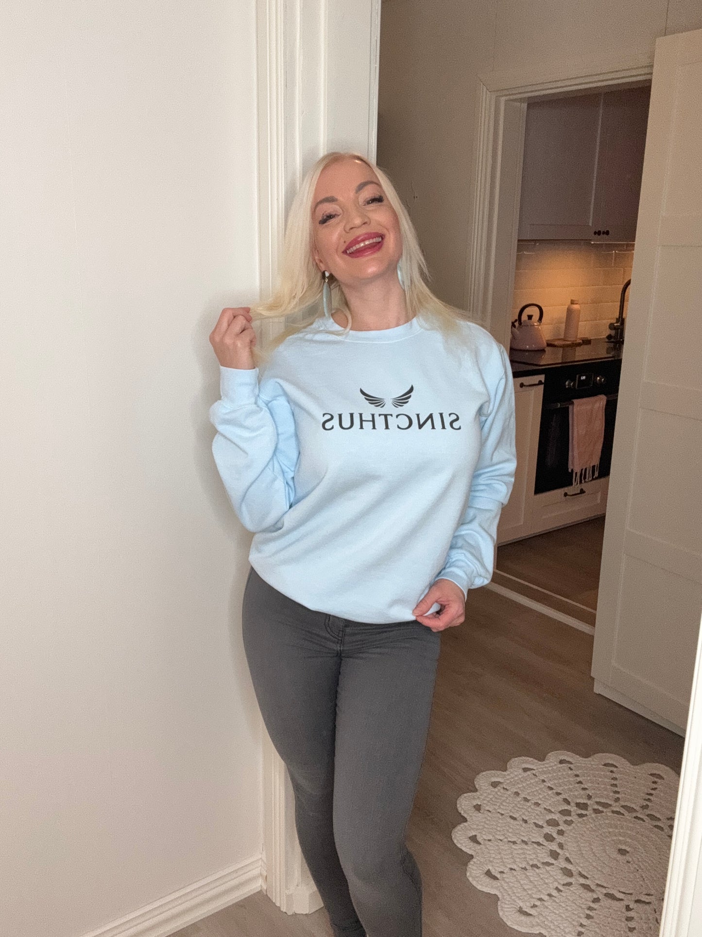 Unisex Garment-Dyed Sweatshirt Sincthus