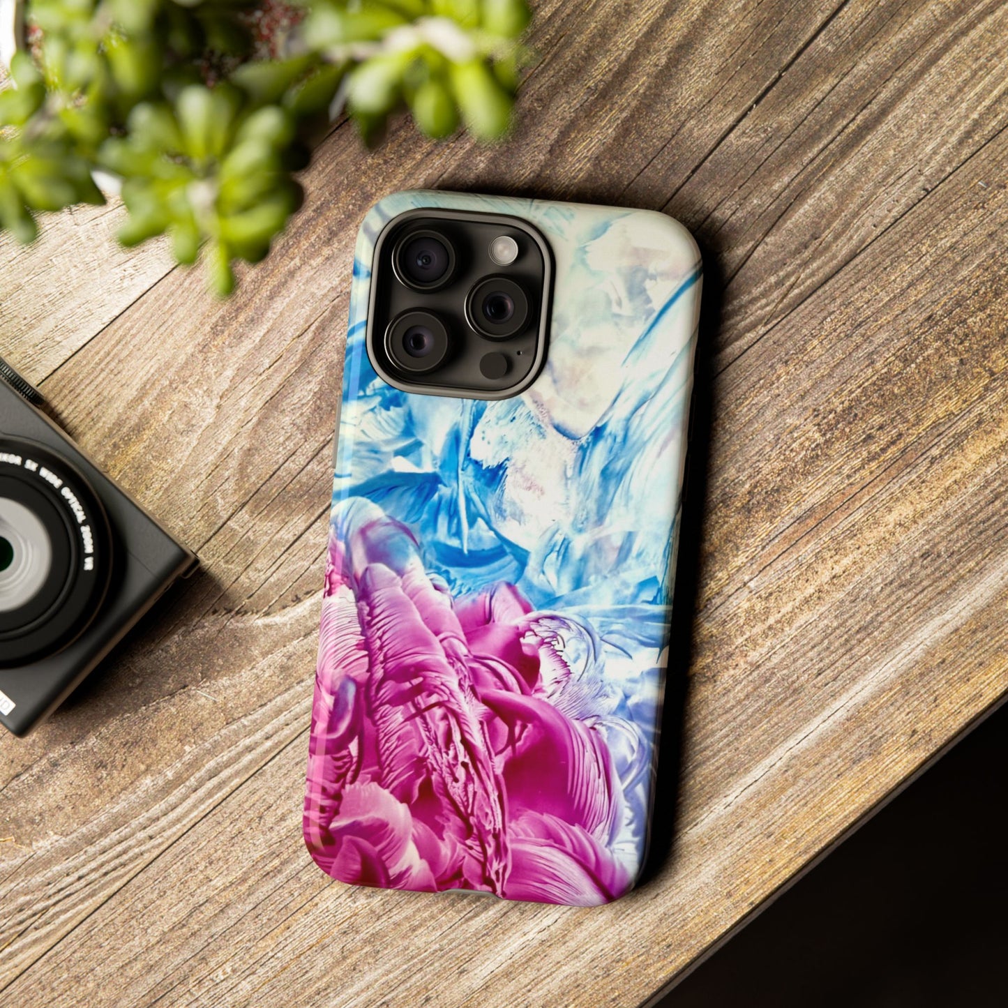 Tyylikäs puhelinkotelo, White Horse, Art Design by Sincthus