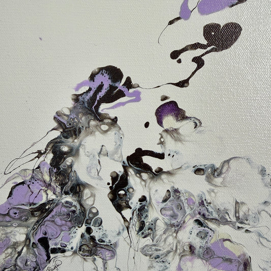 Huilunsoittaja, 2025, Pouring