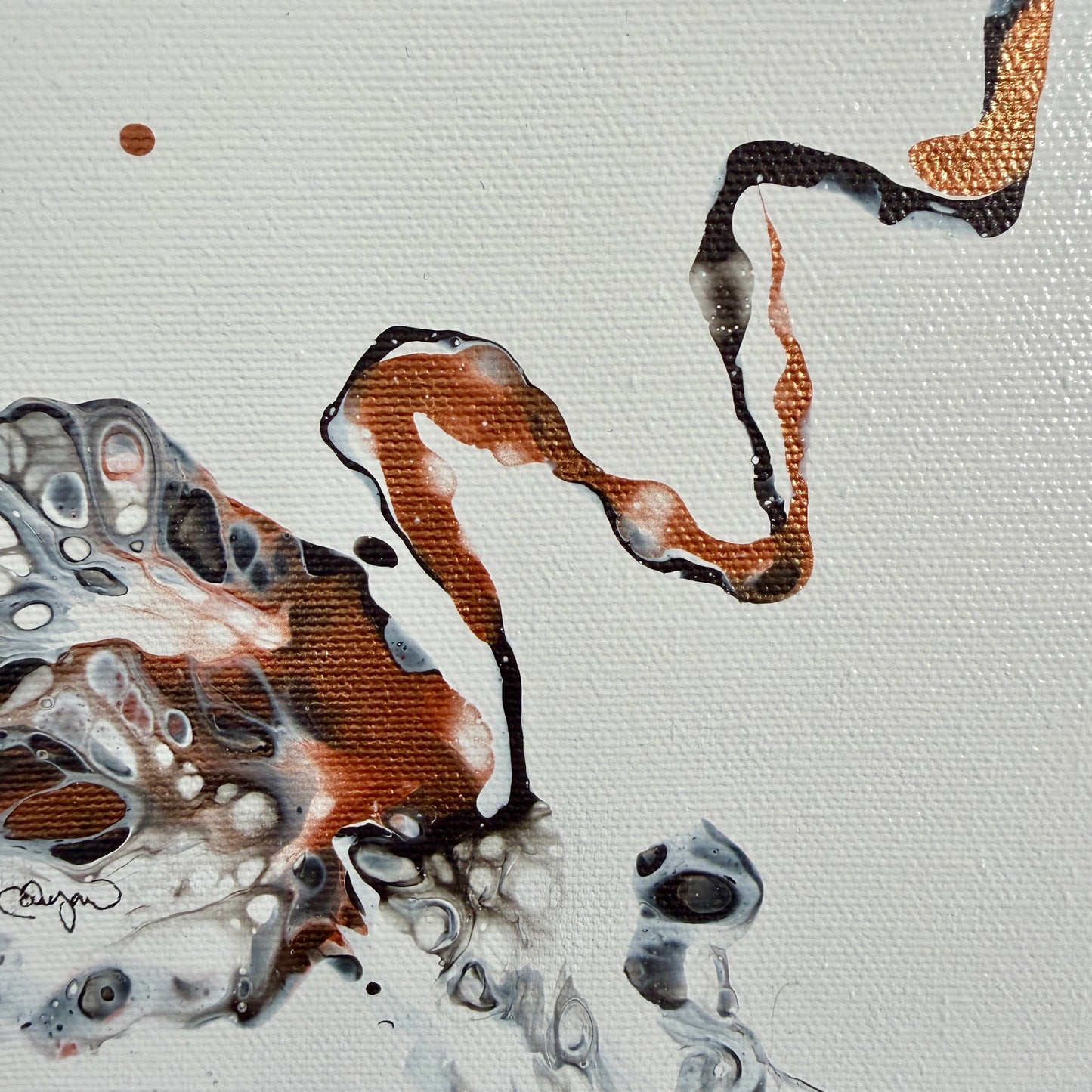 Telepathic, 2025, Pouring